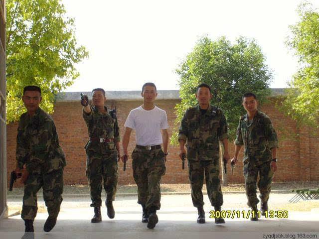 龍焱特種部隊(duì)大隊(duì)長(zhǎng)，英勇無(wú)畏的領(lǐng)袖與傳奇戰(zhàn)士的典范，龍焱特種部隊(duì)大隊(duì)長(zhǎng)，英勇無(wú)畏的領(lǐng)袖與戰(zhàn)士傳奇典范