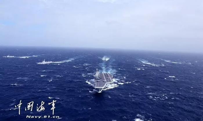 走進(jìn)中國人民海軍官網(wǎng)——探索海軍力量，感受藍(lán)色榮耀，走進(jìn)海軍官網(wǎng)，探索藍(lán)色榮耀，感受海軍力量