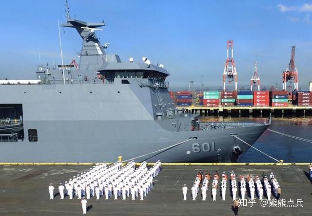 中國海軍節(jié)閱兵，展現(xiàn)中國力量的壯麗畫卷——紀念中國海軍節(jié)2022年盛大閱兵活動，中國海軍節(jié)盛大閱兵，展現(xiàn)力量與榮耀的壯麗畫卷 2022年紀念活動回顧