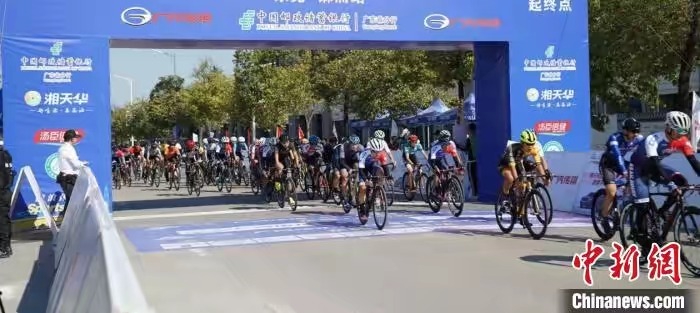 澳門(mén)管家婆與百年中澳關(guān)系，深度解析與探討，澳門(mén)管家婆與百年中澳關(guān)系深度探討解析