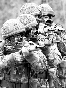 今日戰(zhàn)事新聞，全球軍事動(dòng)態(tài)深度解析，全球軍事動(dòng)態(tài)深度解析，今日戰(zhàn)事新聞綜述