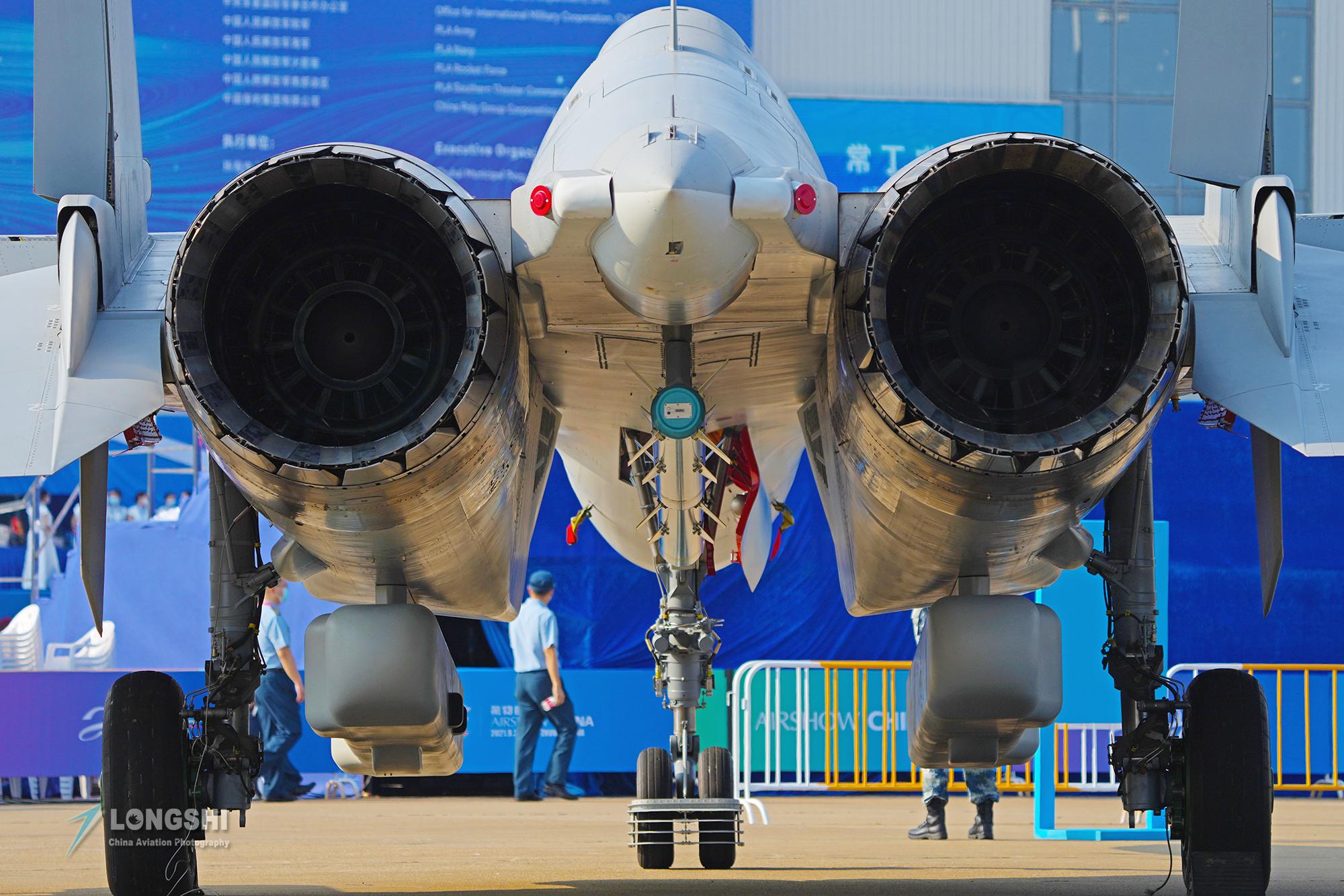 揭秘殲-16D電子戰(zhàn)飛機，空中電子戰(zhàn)領(lǐng)域的嶄新里程碑，揭秘殲-16D電子戰(zhàn)飛機，空中電子戰(zhàn)領(lǐng)域的全新里程碑