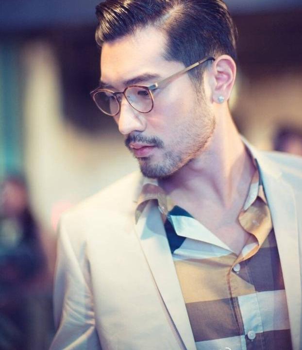 明星發(fā)型男，時尚潮流引領(lǐng)者，明星發(fā)型男，引領(lǐng)時尚潮流的先鋒