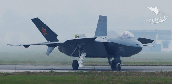 殲20戰(zhàn)機(jī)價(jià)格揭秘，深度解析與全面探討，揭秘殲-20戰(zhàn)機(jī)價(jià)格，深度解析與全面探討