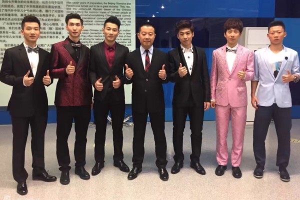 劉伯溫期期精一肖930，揭秘預(yù)測背后的神秘故事與傳奇人物，劉伯溫揭秘預(yù)測背后的神秘故事與傳奇人物，期期精一肖傳奇揭秘 930預(yù)測傳奇人物劉伯溫的一生