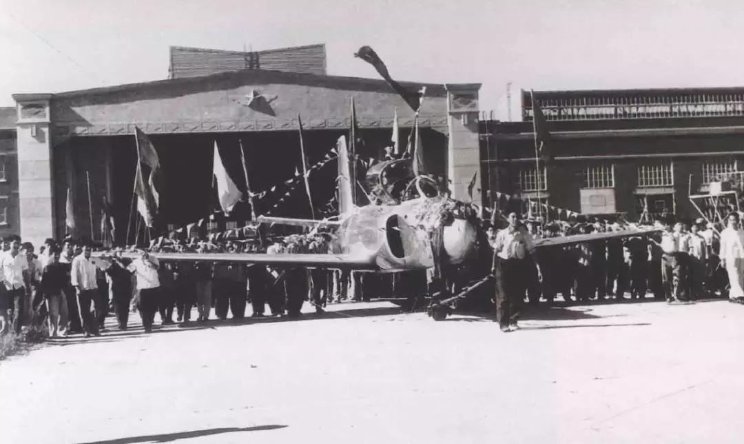 中國最可怕的戰(zhàn)機(jī)，殲-60的神秘面紗與視頻揭秘，揭秘中國頂尖戰(zhàn)機(jī)殲-60的神秘面紗與性能揭秘視頻