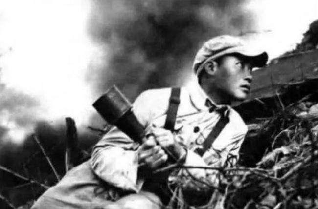 遼寧艦航母研發(fā)背后的英雄，那15位偉大科學(xué)家的犧牲與貢獻(xiàn)，遼寧艦航母研發(fā)背后的英雄，偉大科學(xué)家的犧牲與貢獻(xiàn)——致敬那15位英雄人物